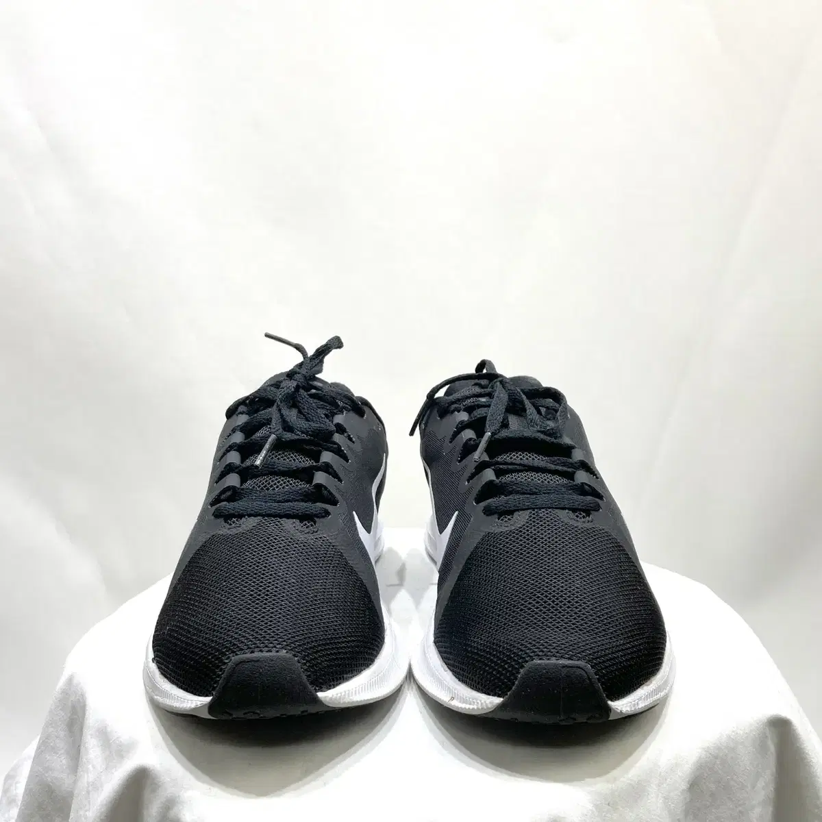 Nike Downshifter 8 Running Shoes Black 255 Permanent