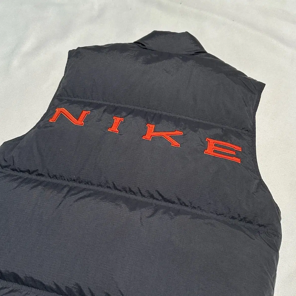 M Nike Duck Down Reversible Vest Padded