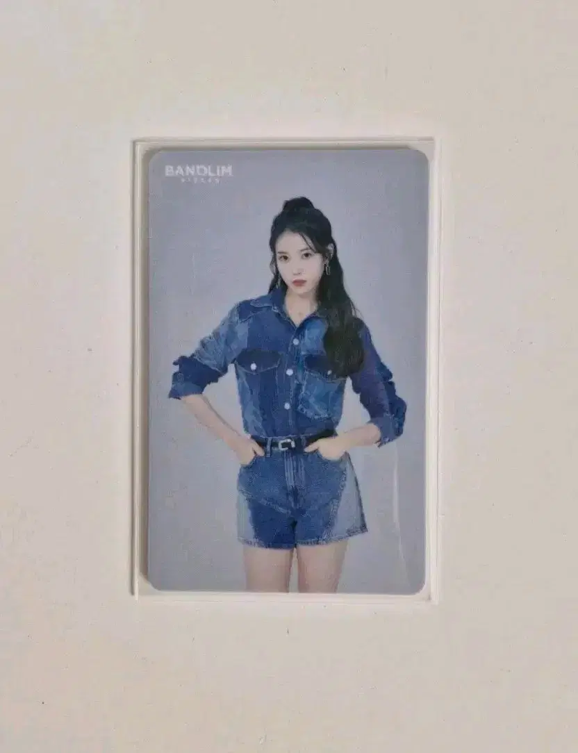 IU VahnPizza Shop Photocard