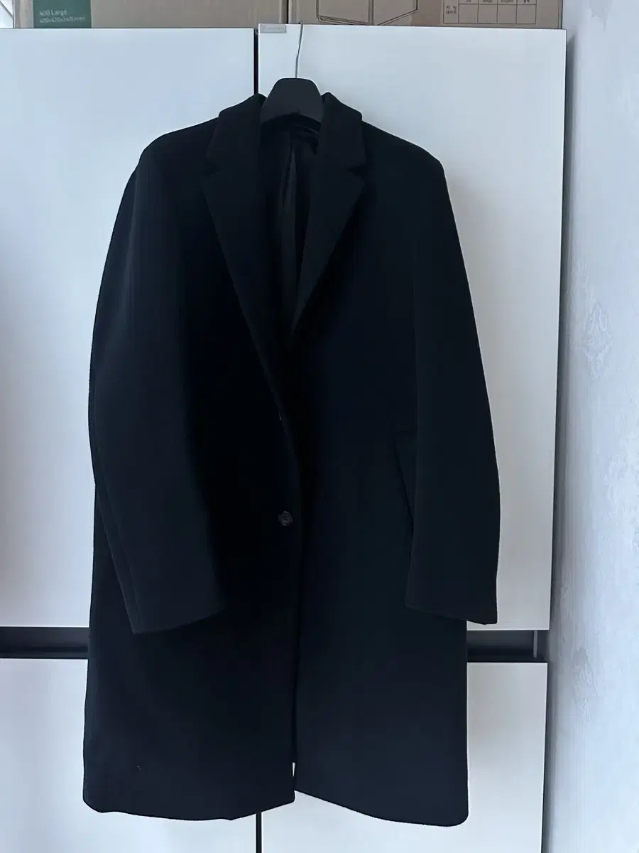 Club Monaco Wool/Cashmere Blend Single Coat Black