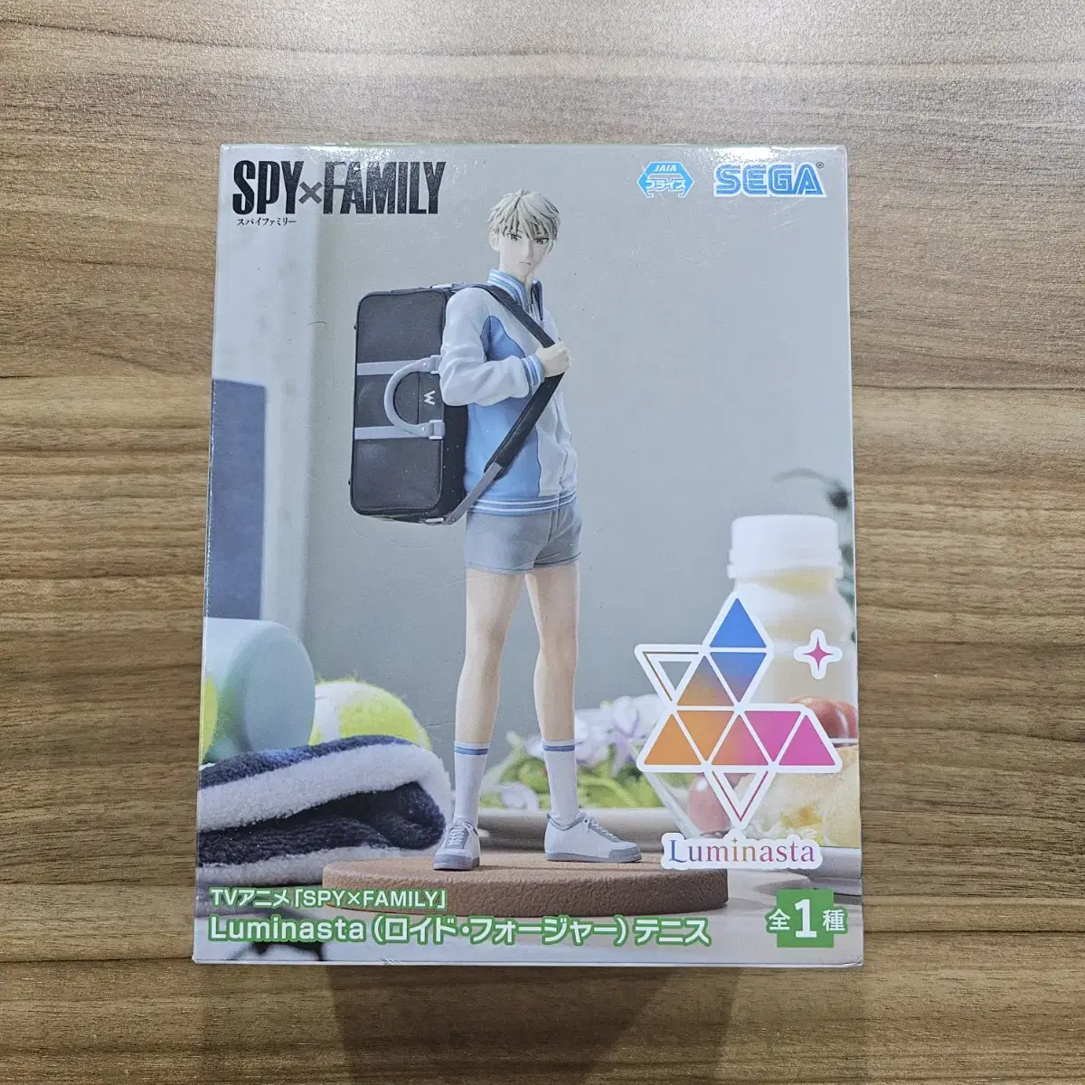 Takpo)SPY FAMILY Luminasta Figure Lloyd Poser Tennisver