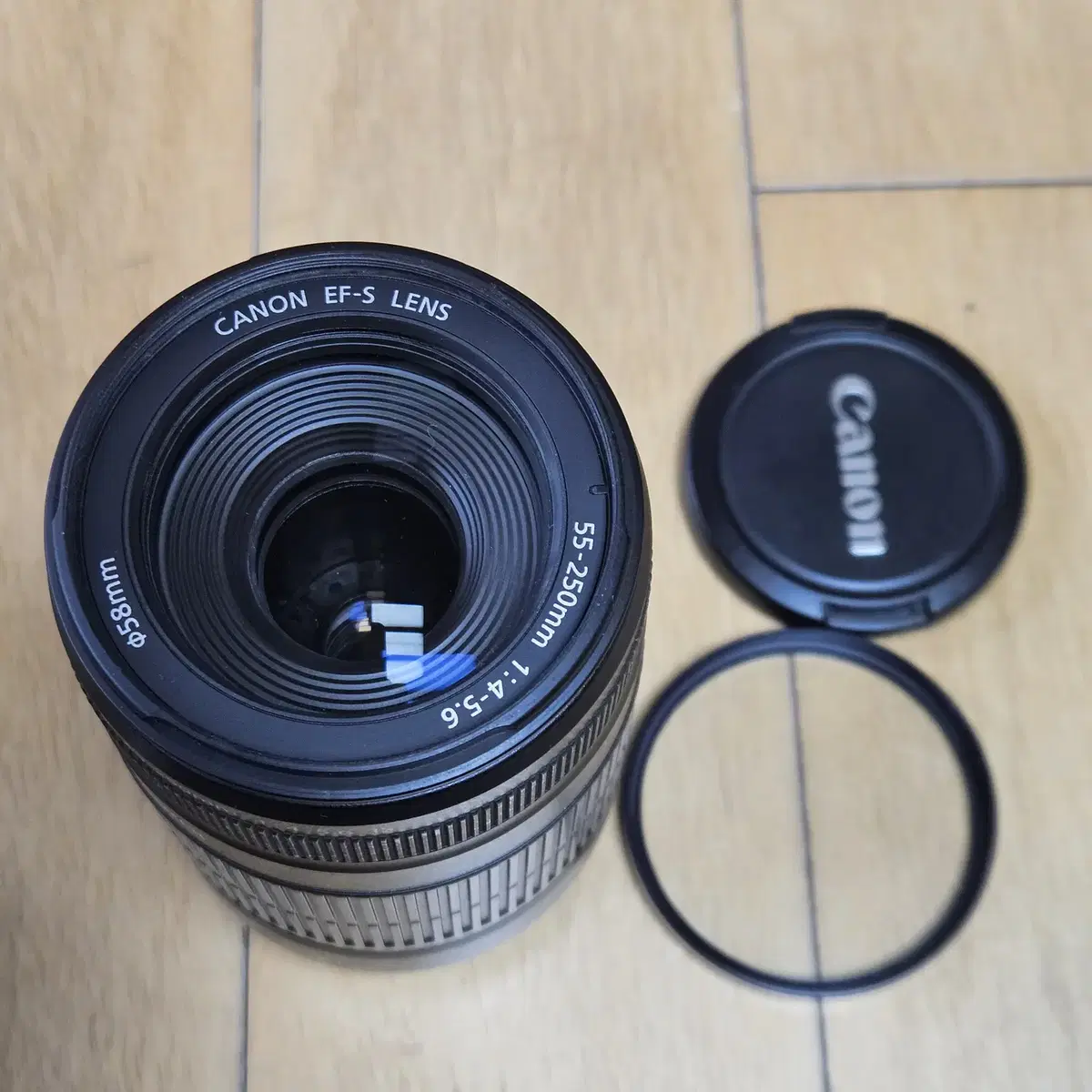 캐논 ef-s 55-250 mm is  망원렌즈(헝그리렌즈) 판매합니다