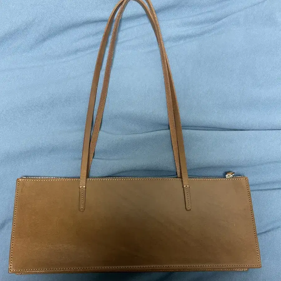 H8 GAUCHO SQUARE BAG (FANGO)