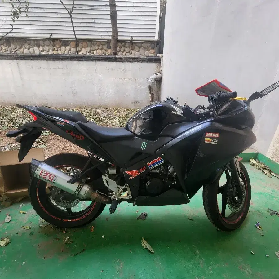 cbr125r (무서류 차량)판매