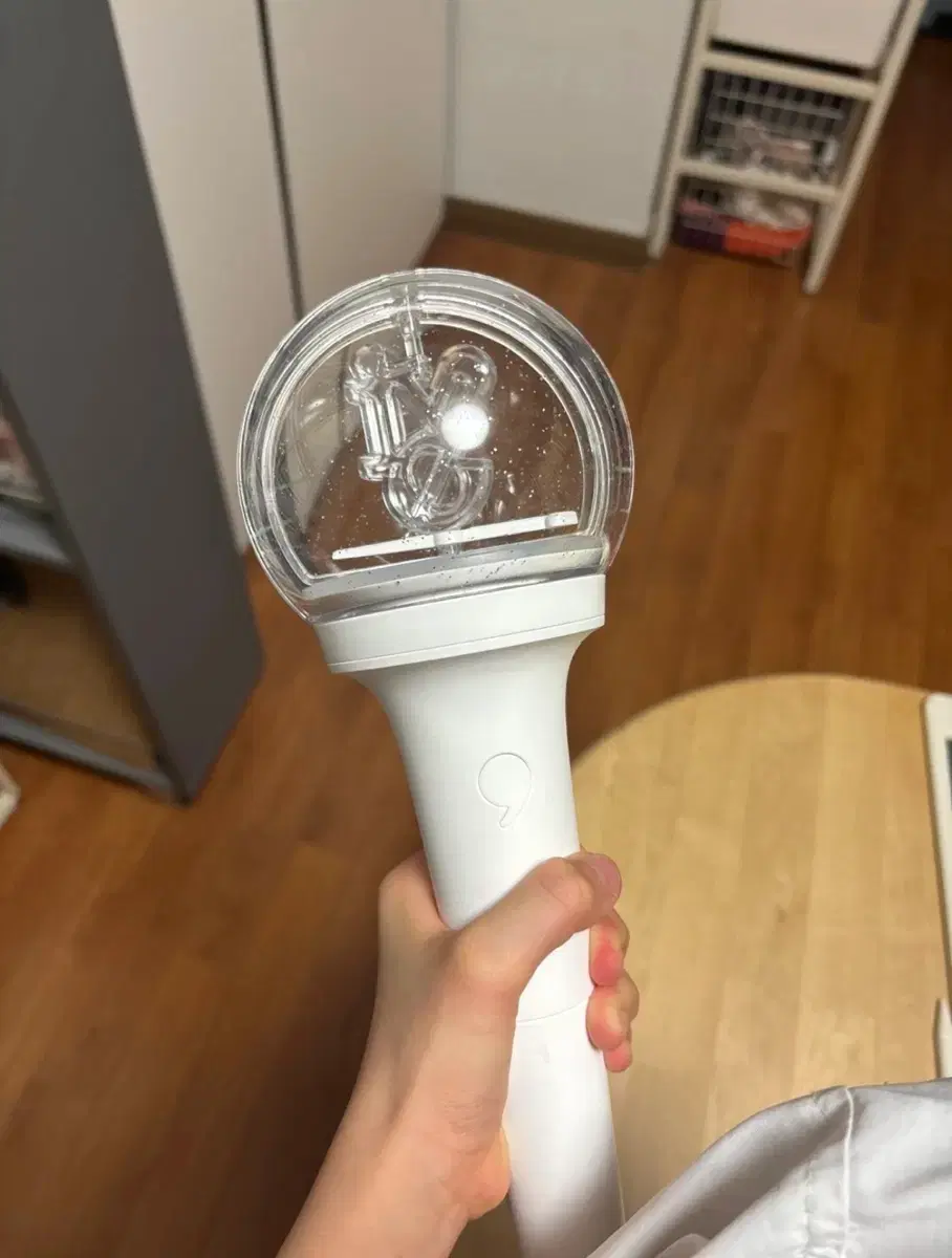 Aihae Bong ive Lightstick