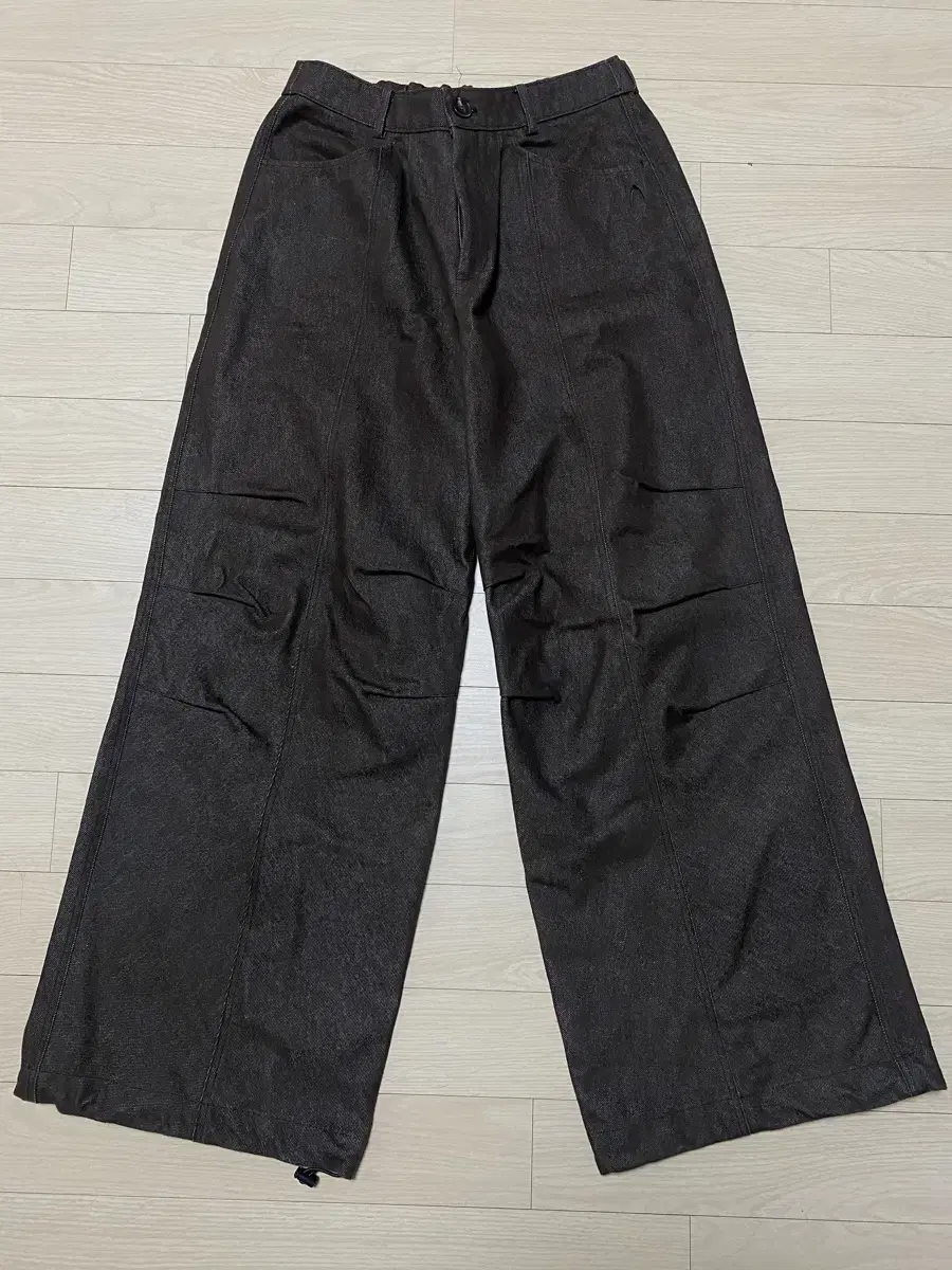 Arkham Pin Tuck Denim Pants Brown 2