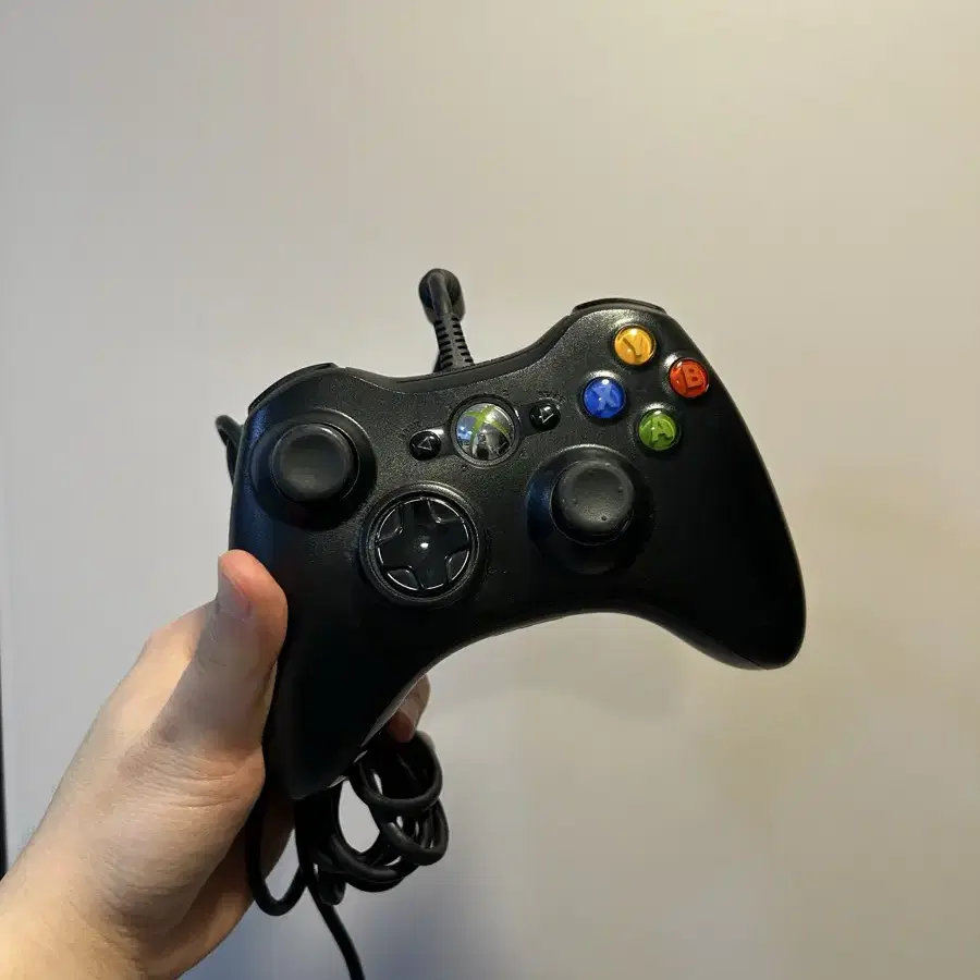 XBOX360 유선 컨트롤러