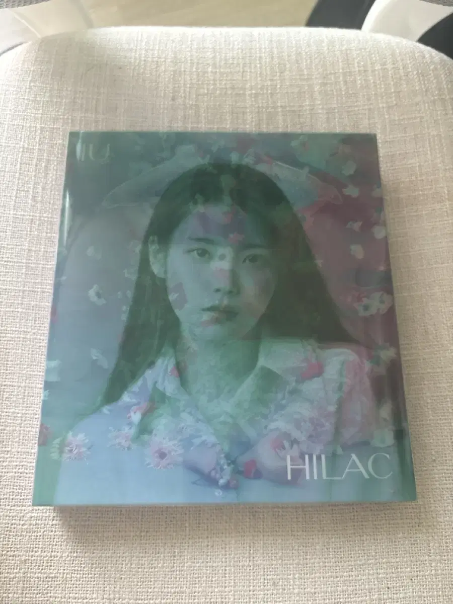 IU Lilac Album