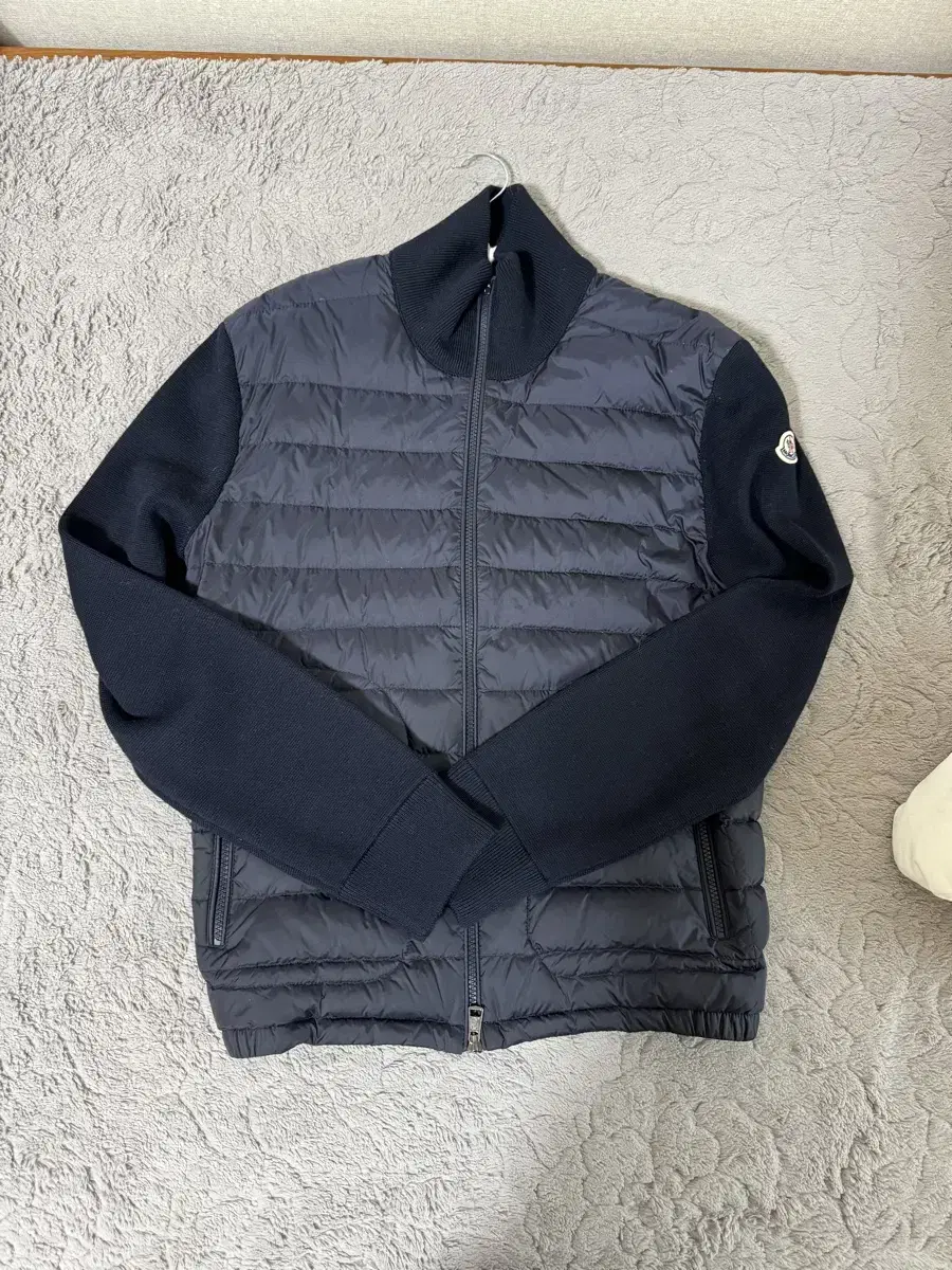 Moncler kim hyunwoo Knit padded navy M