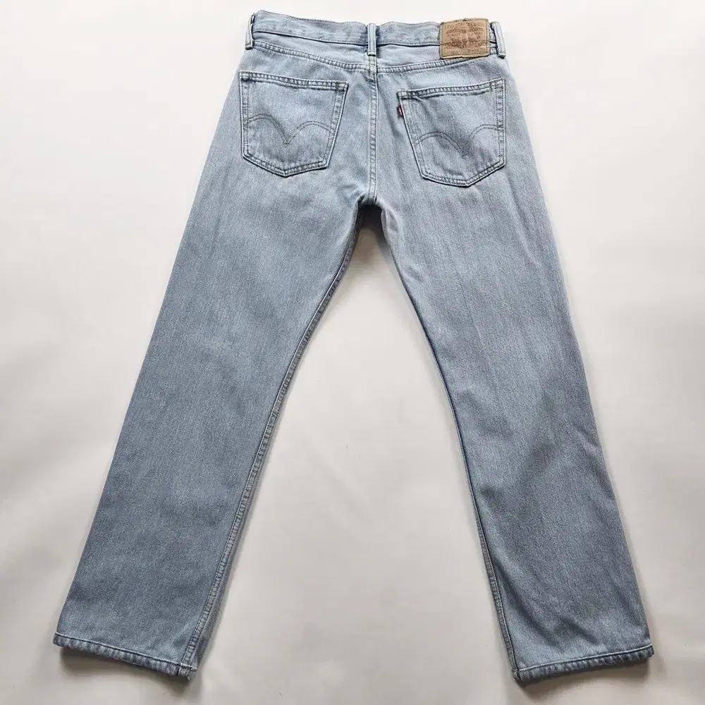 Levi's 505 Jeans Light Blue Dated Size 32 NO.7291