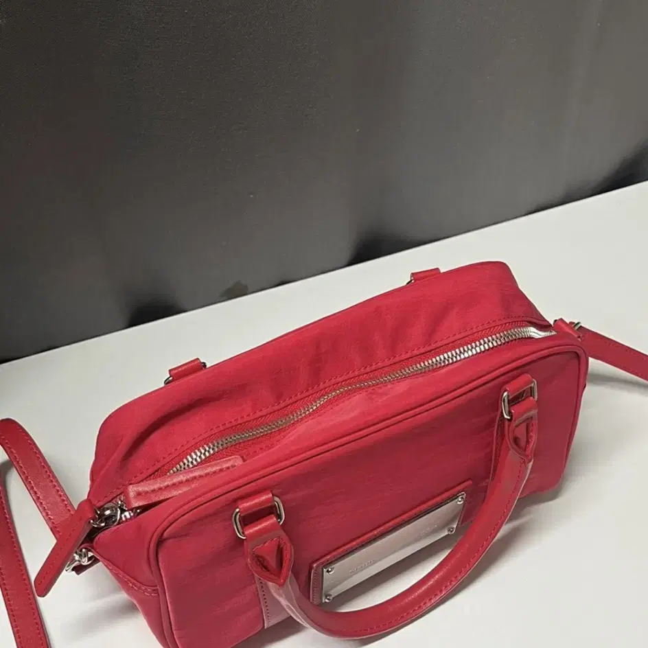 마뗑킴 sporty tote bag in red (도트백/크로스백)