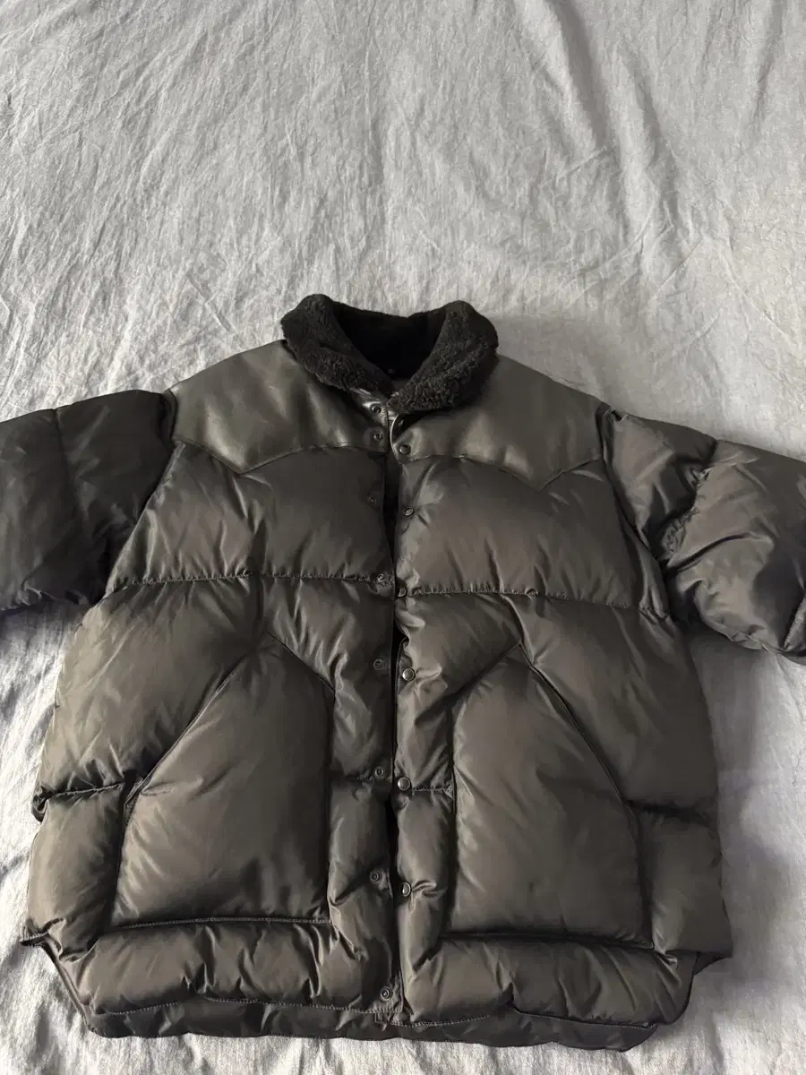 Rocky Mountain Padded / Black / 48