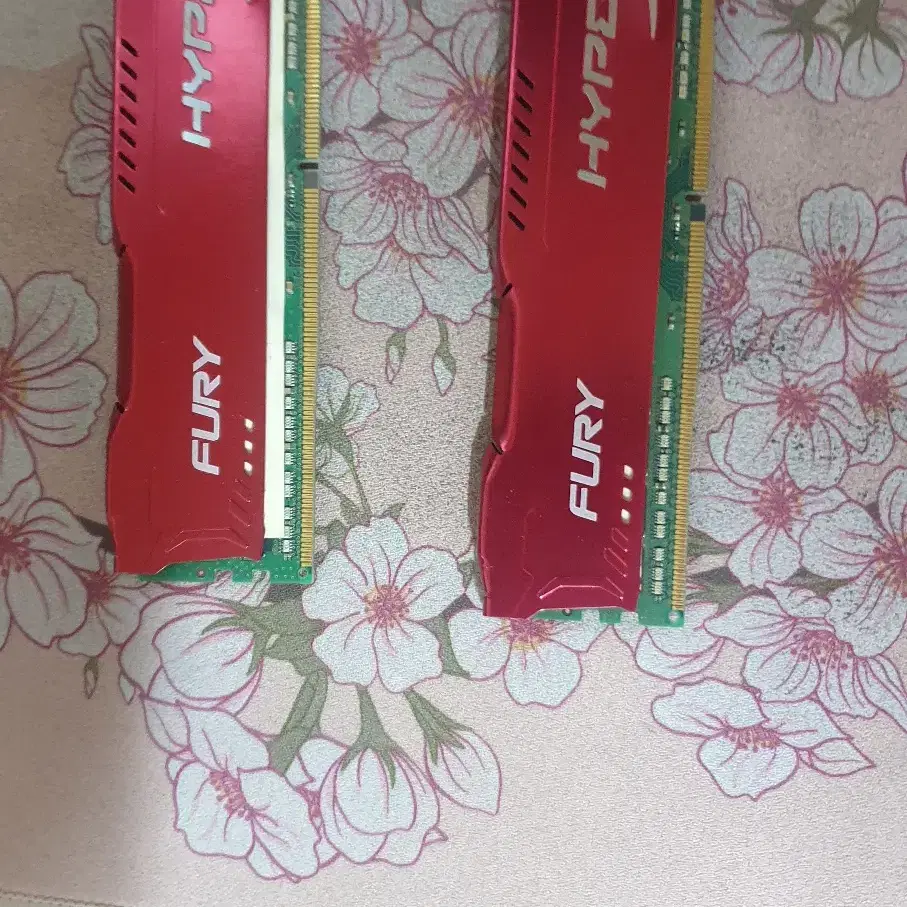 삼성 ddr4 8*2G 램 팝니다