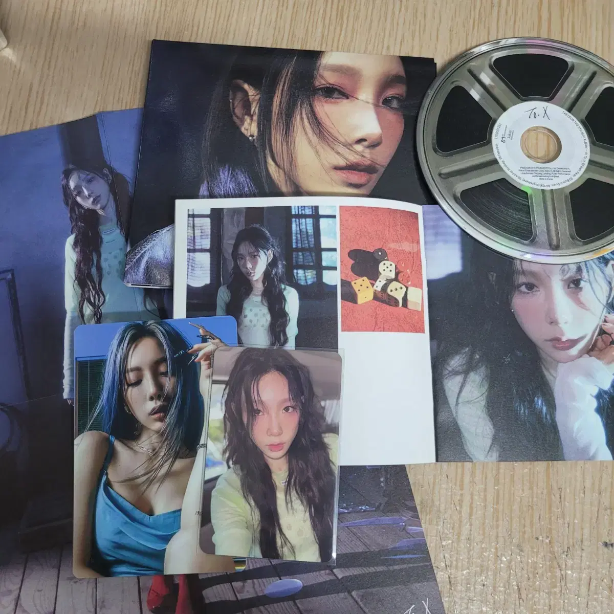 Taeyeon TO.X unsealed album bulk All configurations