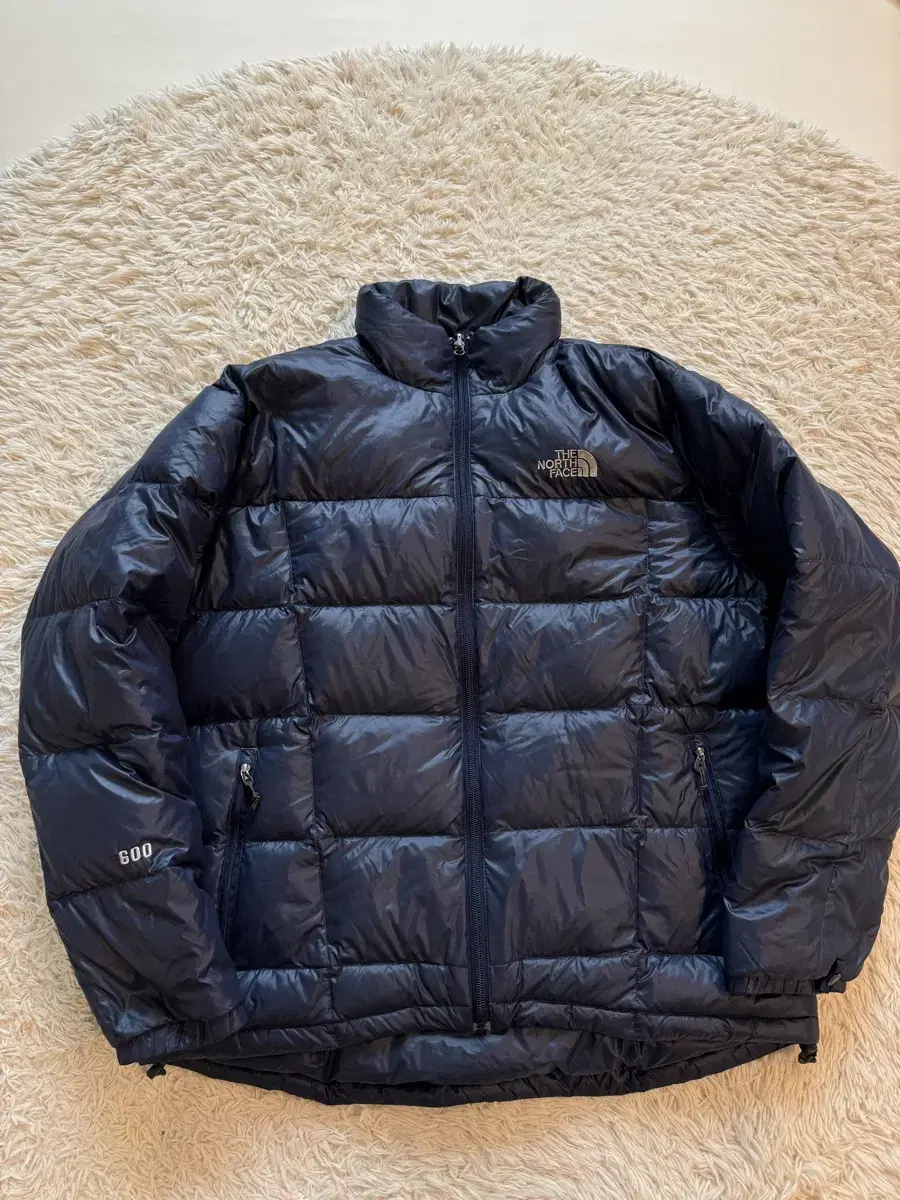 (Kulcher, Condition AA)The North Face Quilted Goose Down Medium Lightweight Padding600 fill 100-1