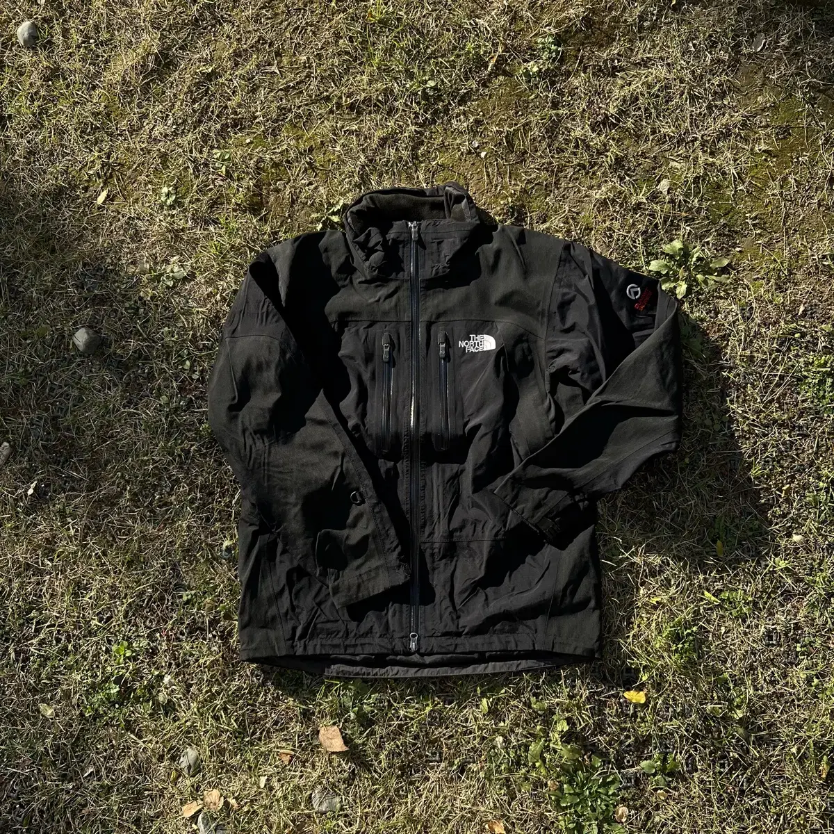 North Face Gore-Tex Windbreaker(M)