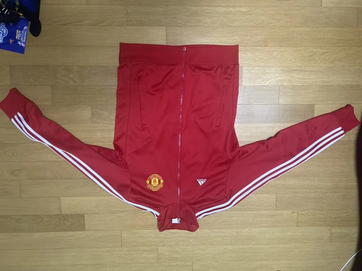 adidas Man U Tracktop