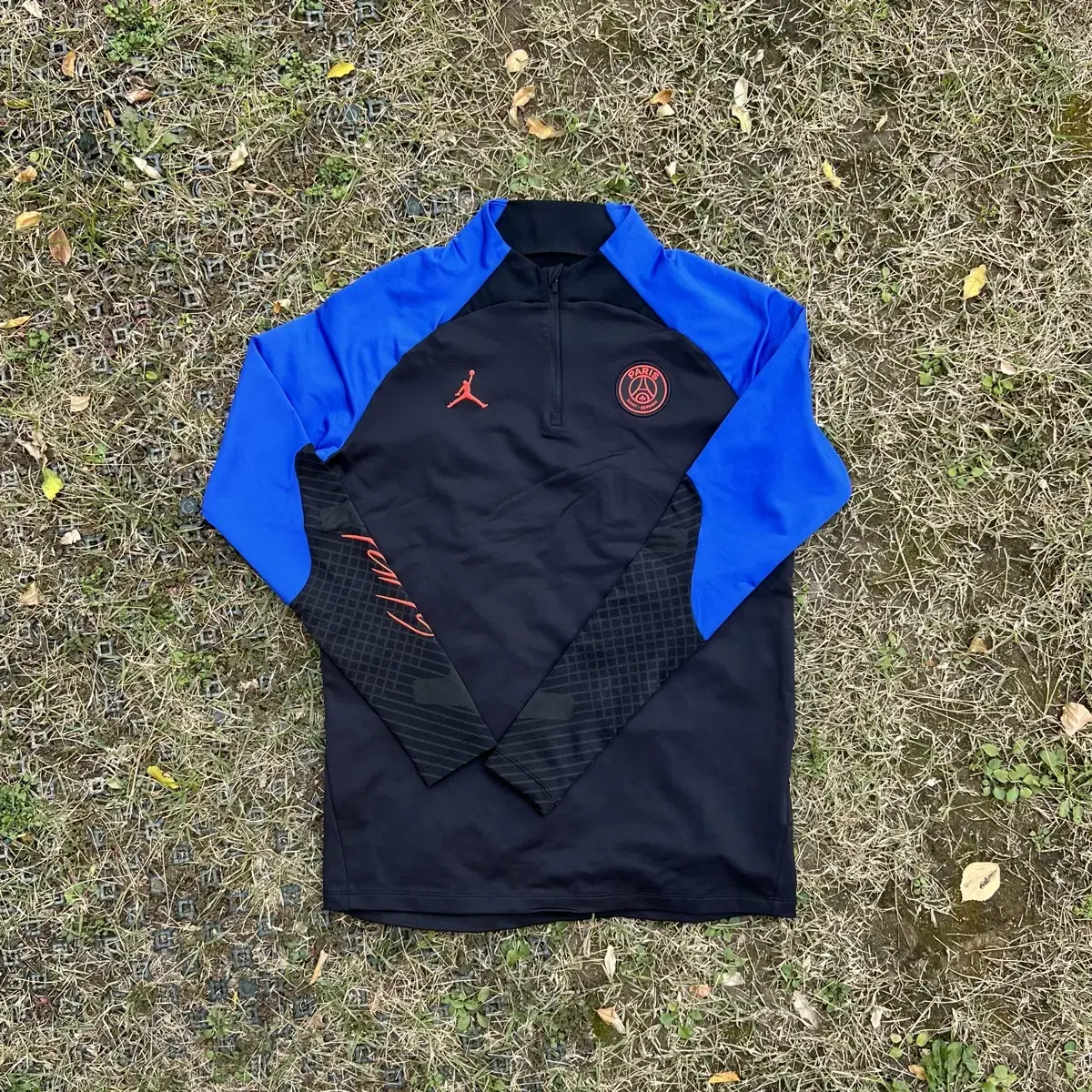 Nike Paris Saint-Germain Uniform (M)