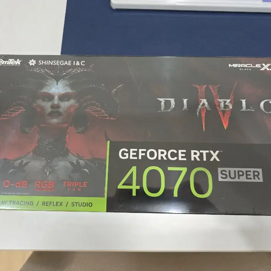 [미개봉] RTX 4070 SUPER 4070super 이엠텍 디아블로