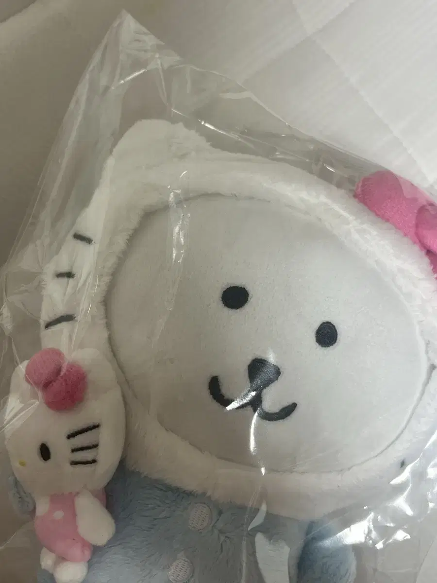 Hello Kitty the Joke Bear