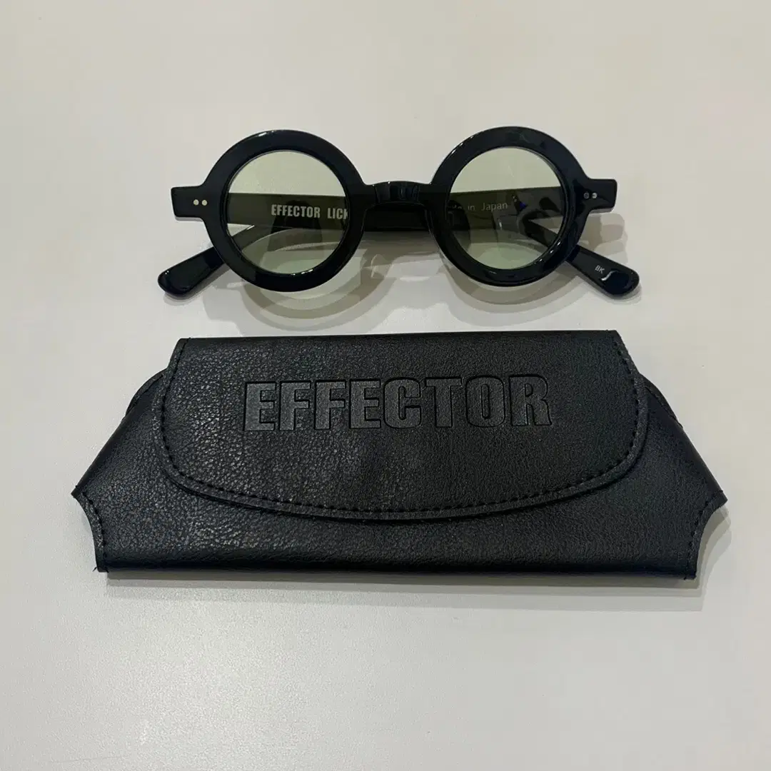 [안경원 폐업 재고 정리]이펙터 릭 EFFECTOR LICK BK