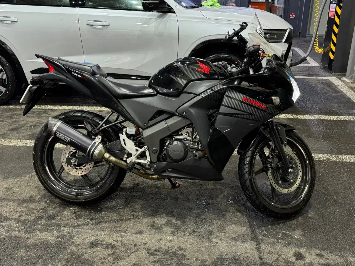 혼다 CBR125R 팝니다