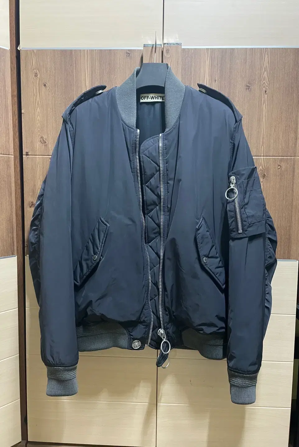 Off-White / 16FW Military MA-1 Bomber Jacket / Gray / S