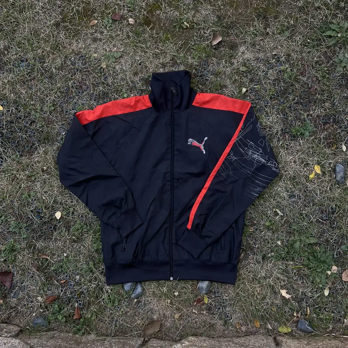 Puma Back Printed Windbreaker(L)