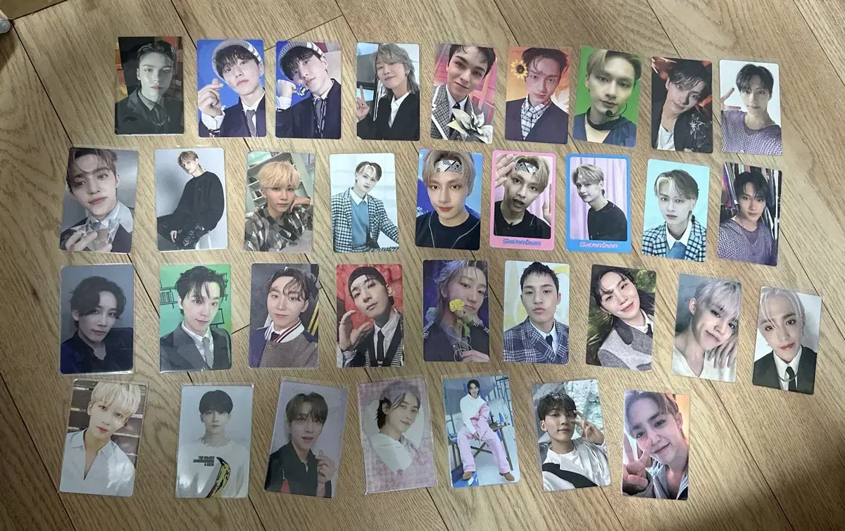 (Quick sale) seventeen photocard bulk Sell