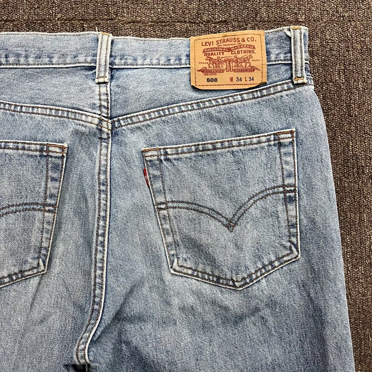 (34) 90s Levi's 508 Washed Denim Pants