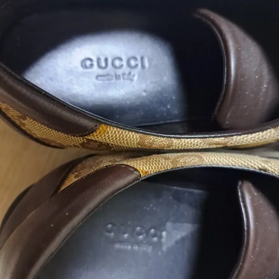 GUCCI