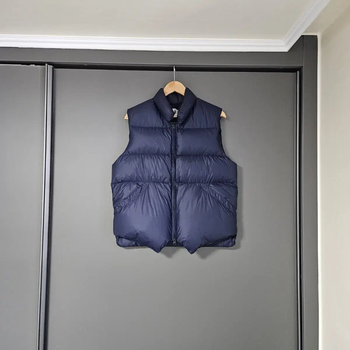 [M] Crescent Downworks Northwest Vest Navy / Padded Vest