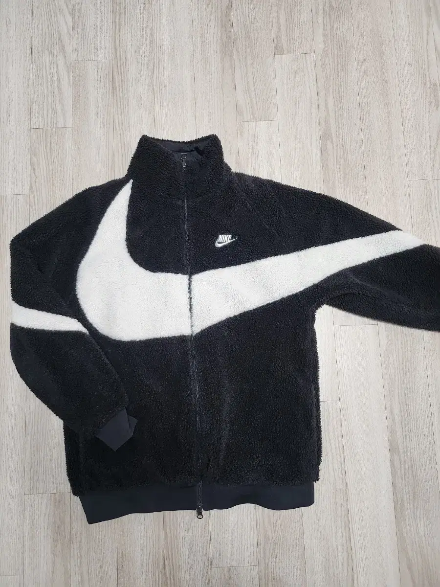 Nike Big Swoosh Reversible Hoodie BlackL