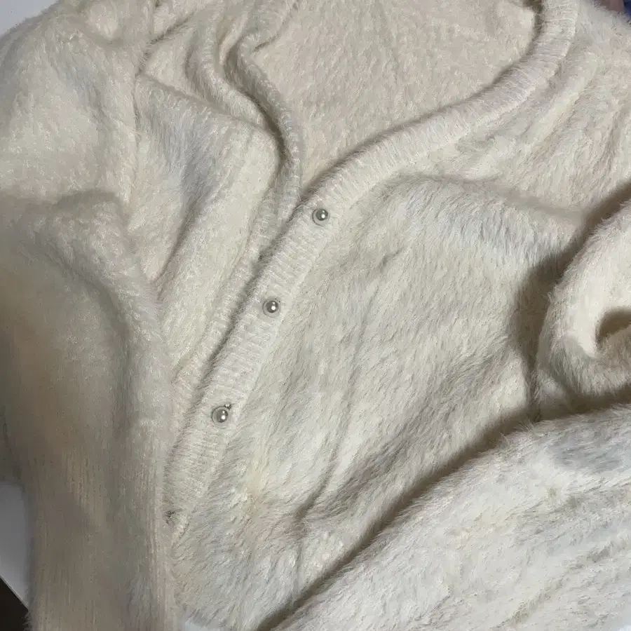 헤더먼트 헤더먼트 pearl cardigan (cream