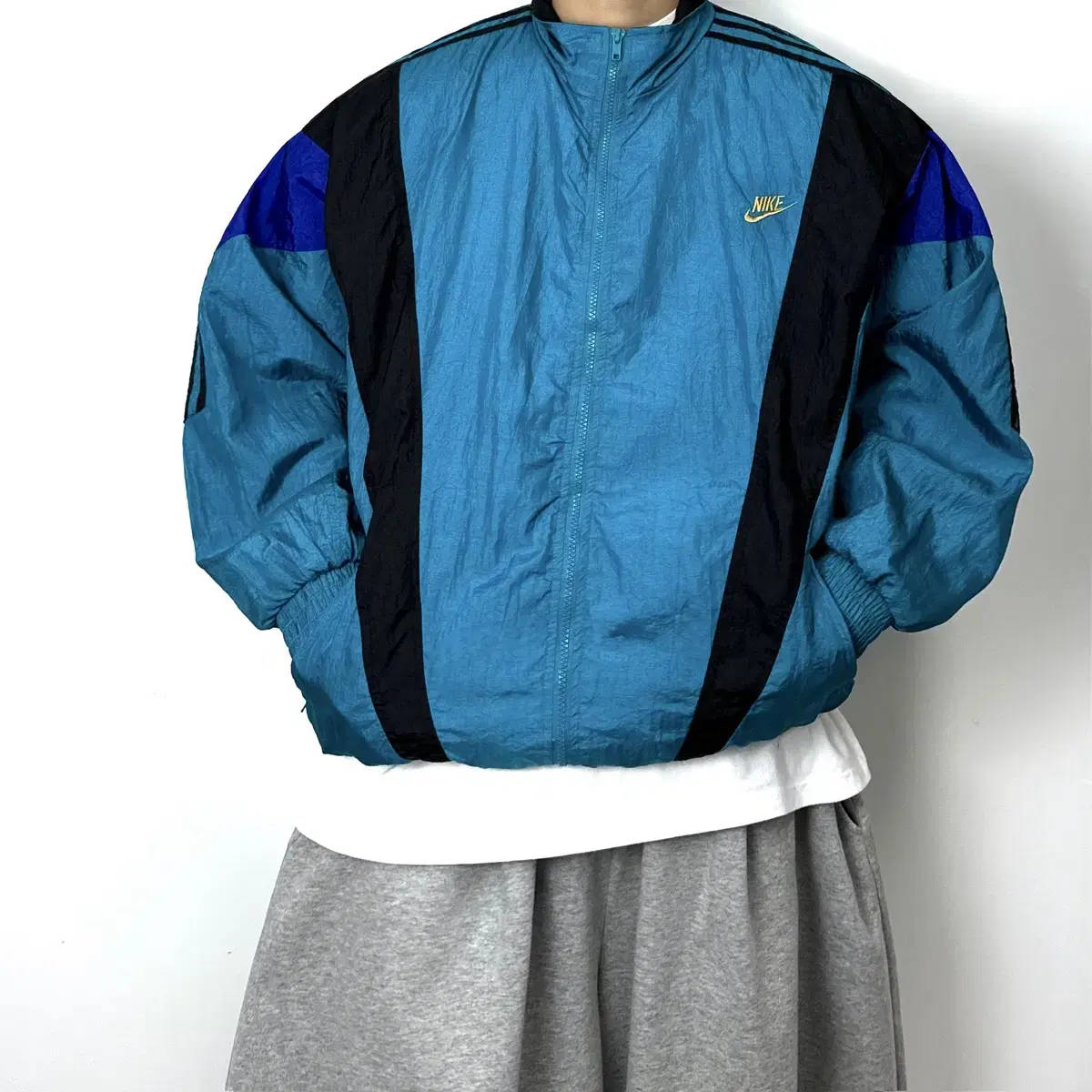 Nike Big Logo 90s Old School Overfit Colorblocked Windbreaker