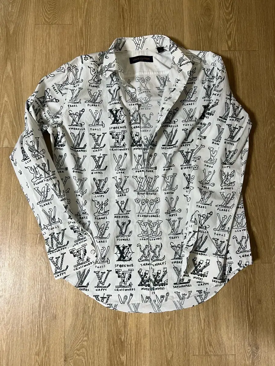 Louis Vuitton LV Cartoon Shirt Quick sale