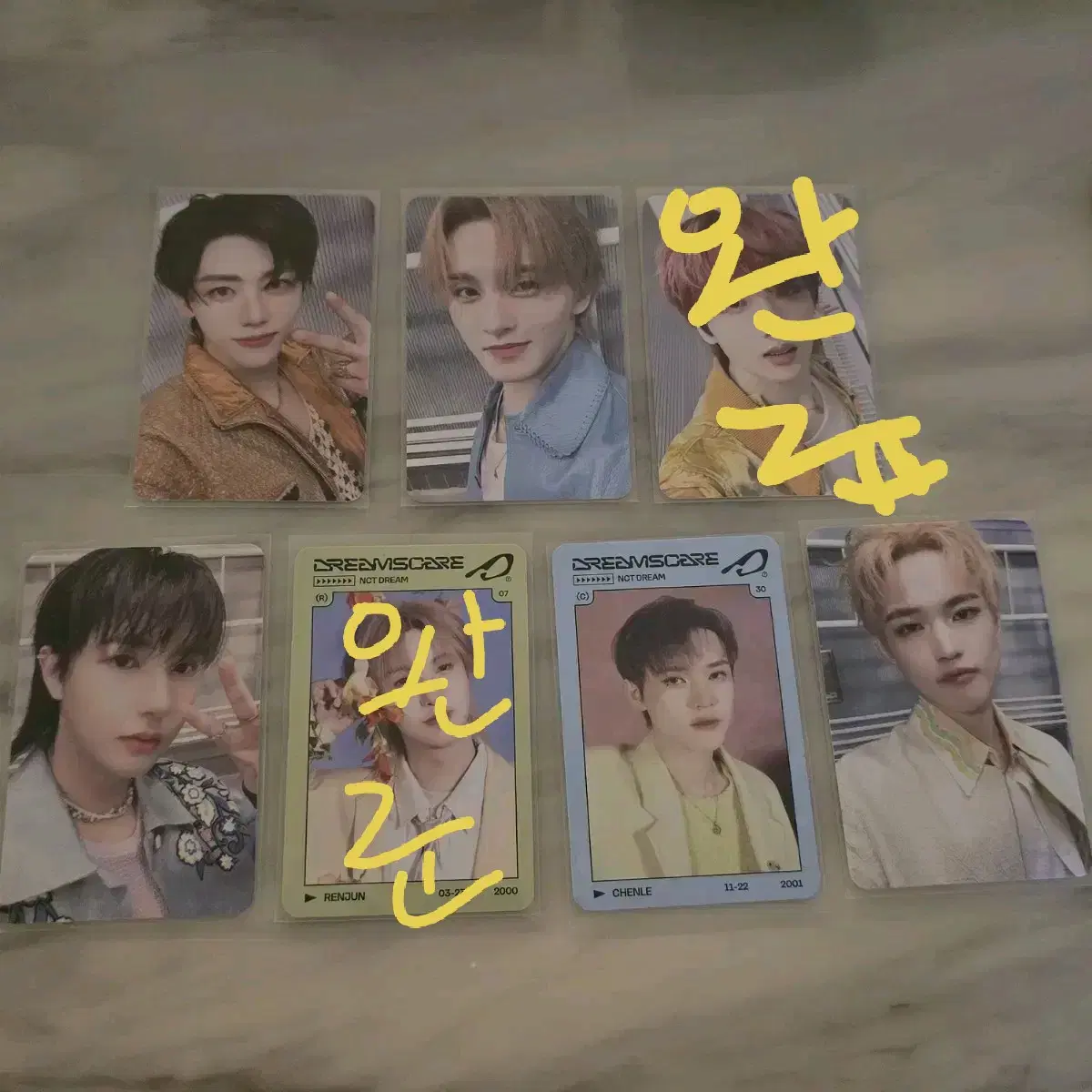 Dreamscape Holy Water pop up tc jaemin,mark,jisung,renjun,chenle Yang