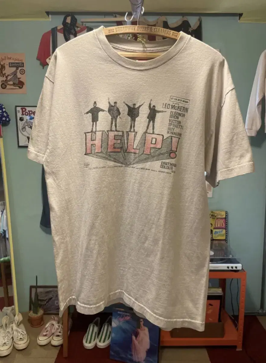 Original Vintage Beatles HELP! T-shirt