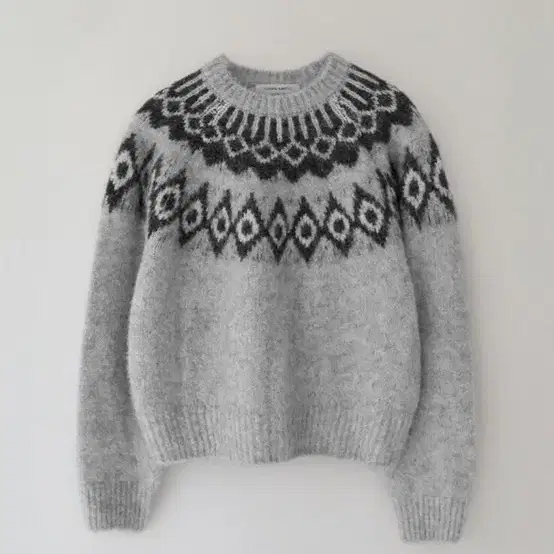 낫띵리튼 anne pattern pullover