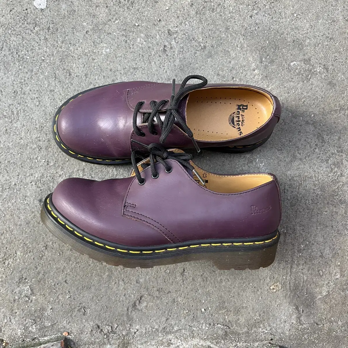 Dr. martens 닥터마틴 로퍼 (240)