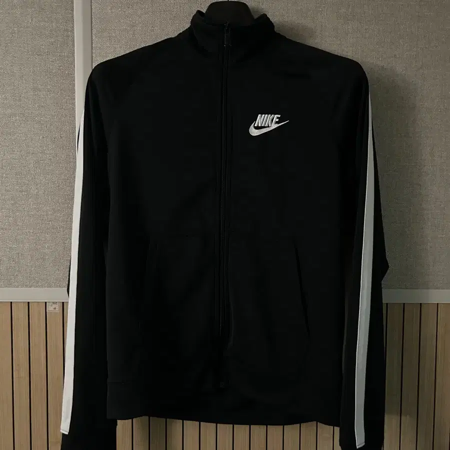 (새상품급) 나이키 사이드라인 트랙탑 저지 nike