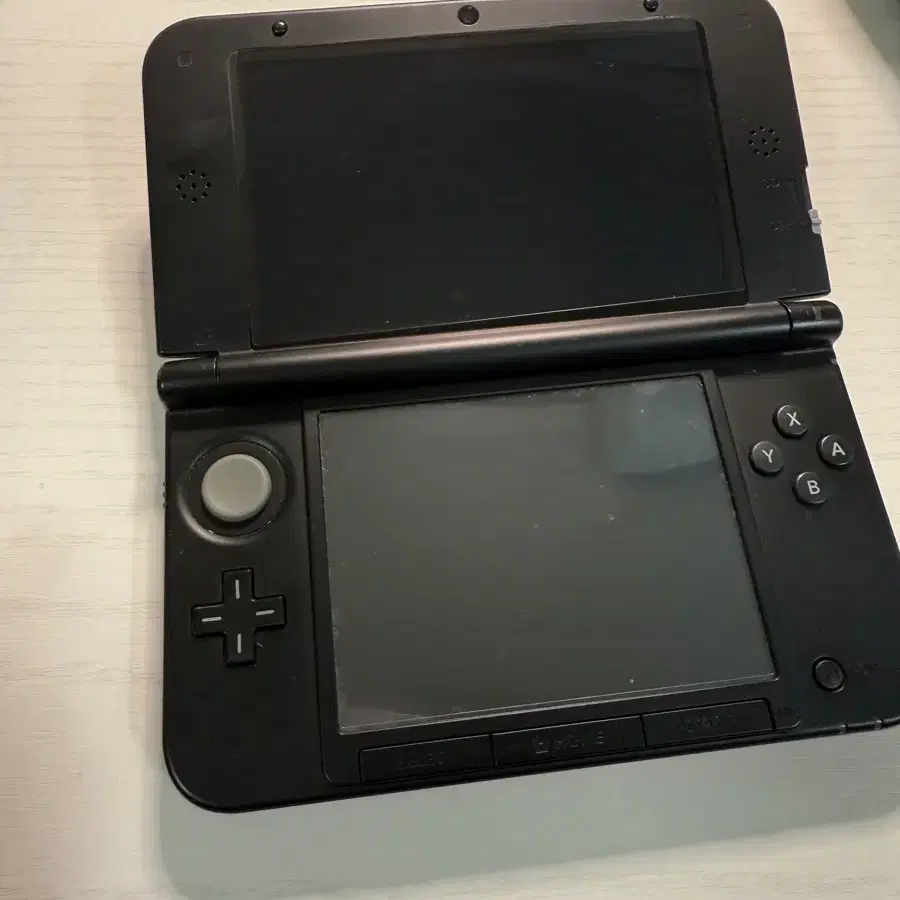 닌텐도 3ds xl  칩 12개 포함