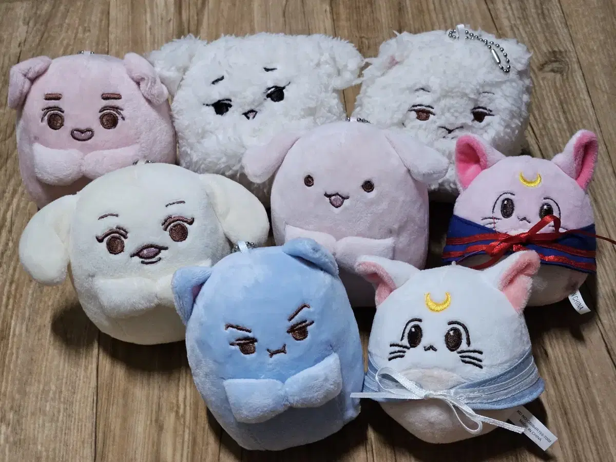 Exo LayBaekhyunChanyeolD.O. ChenSehun @chanyeol doll + Dalkyung sells bulk ~!