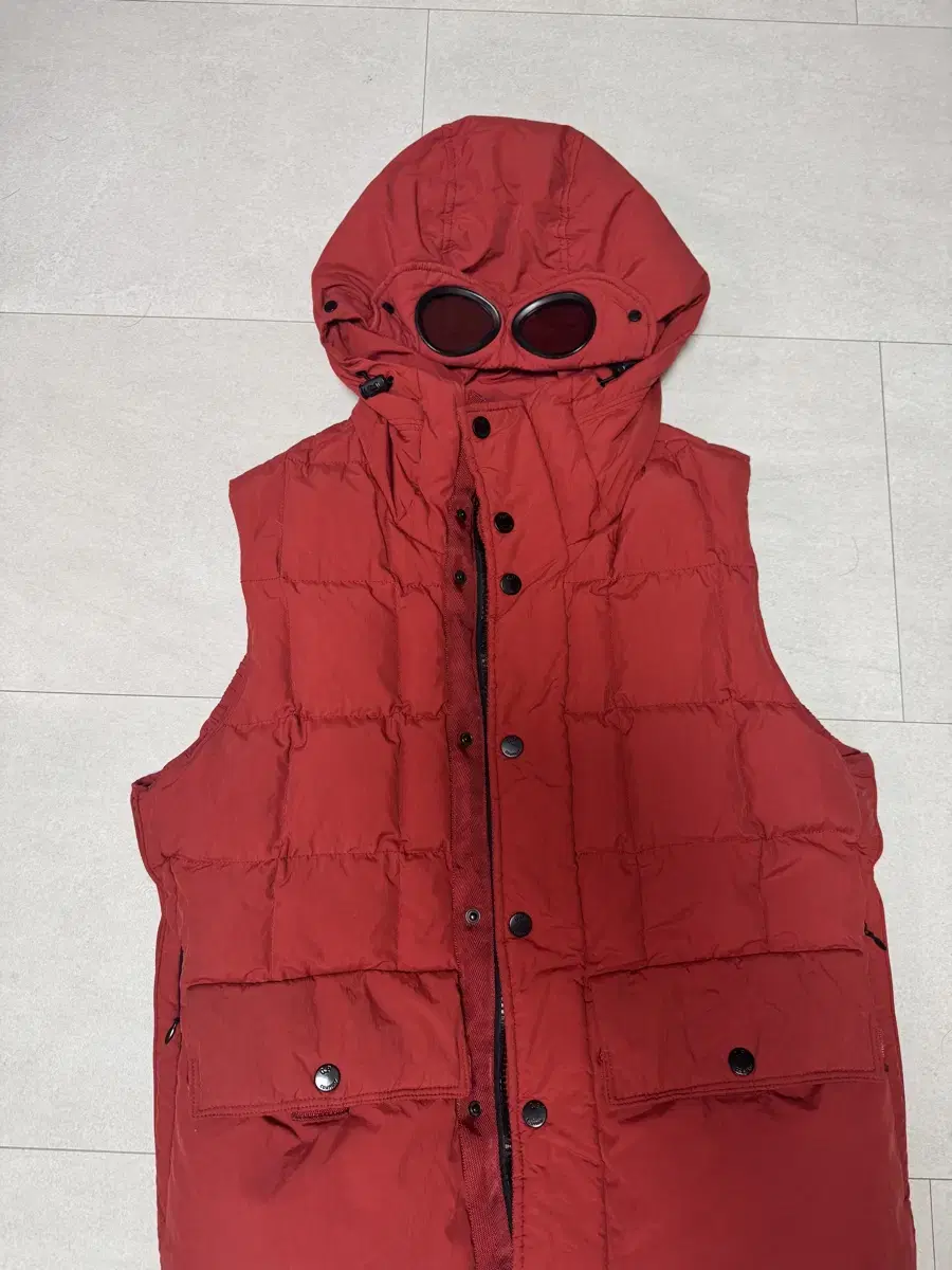 Cp Company Goggle Padded Vest 100size