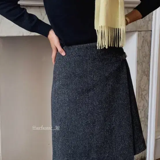 얼바닉 urbanic30 hawick wrap skirt 스커트