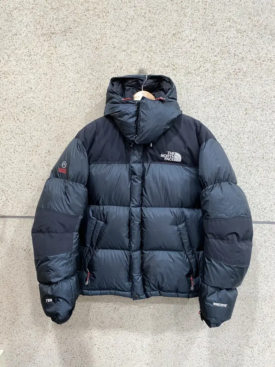 95 Men's The North Face Windstopper Dryloft Padding in size M