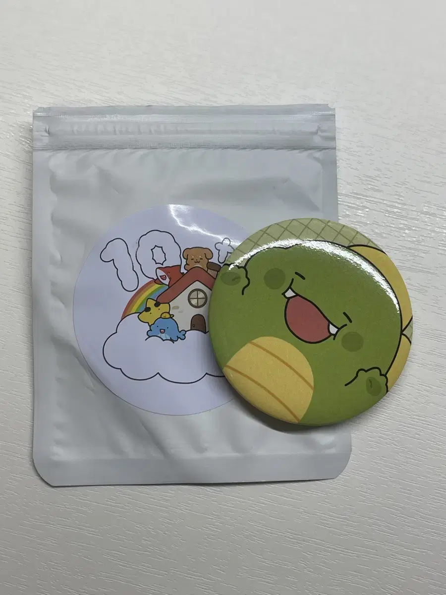 Dinosaur Canbadge Sleepground pops up