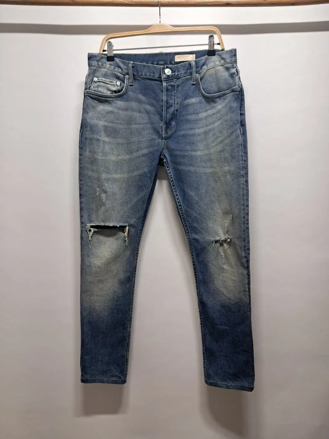 (32) All Saints lex Damaged Span Slim-Jin Jeans