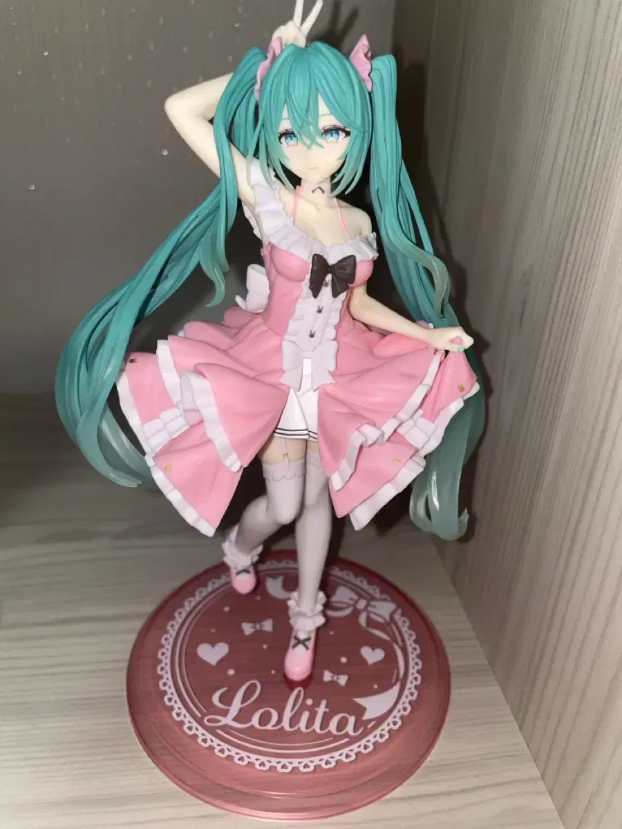 Taito Hatsune Miku Fashion Lolita Figure (Pink)