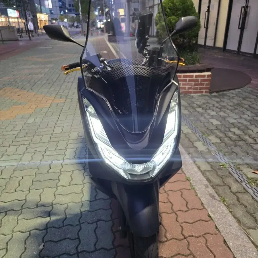 22년 pcx 125 ABS 피식이 팝니다